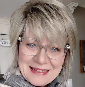 Meet your Posher, Robin